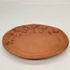 Ręcznie robiona ceramiczna patera z reliefem róż 35x25