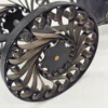 Metalowy stojak na butelkę wina lub szampana z podwójnym podparciem 41 cm