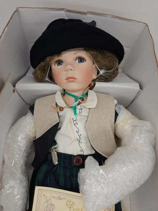 Kolekcjonerska lalka porcelanowa Marco 65 cm f-Collection Germany nowa certyfikat