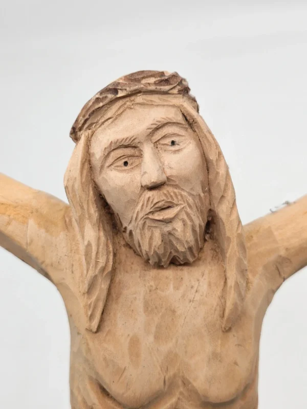 Rzeźba drewniana Jezus Chrystus postać do krzyża ludowa 35 × 30 cm