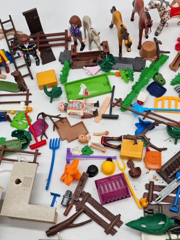 Duży zestaw Playmobil farma konie figurki ogrodzenie akcesoria mix