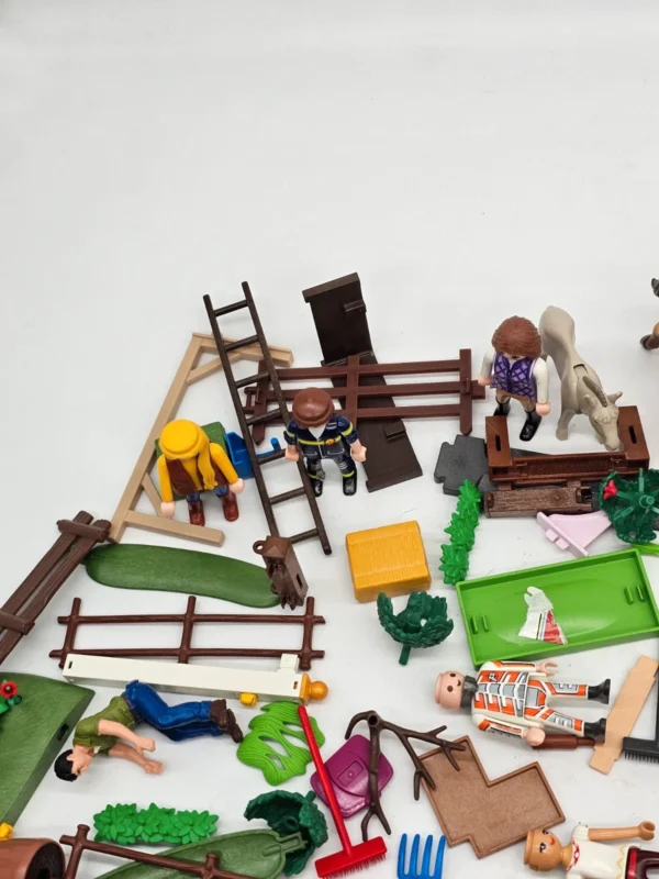Duży zestaw Playmobil farma konie figurki ogrodzenie akcesoria mix