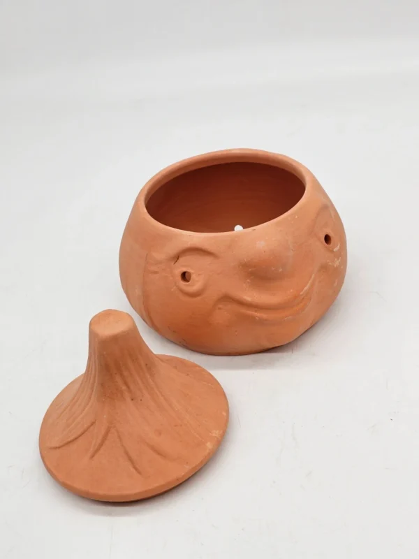Ceramiczny pojemnik z twarzą PRL ludowy vintage z pokrywką