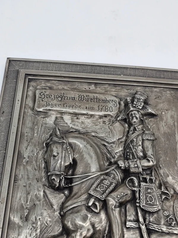 Metalowa płaskorzeźba Herzogtum Württemberg Jazda Gwardii 1780 Steinlaub