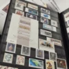 Zestaw ponad 300 znaczków z lat 1930–1990