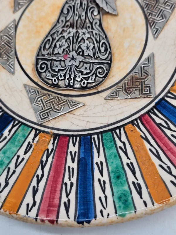 Dekoracyjny talerz ceramiczny do zawieszenia motyw gruszki Ø 23 cm