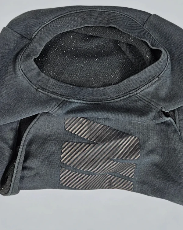 Damska bluza Nike cropped z wycięciem na plecach – sportowy styl