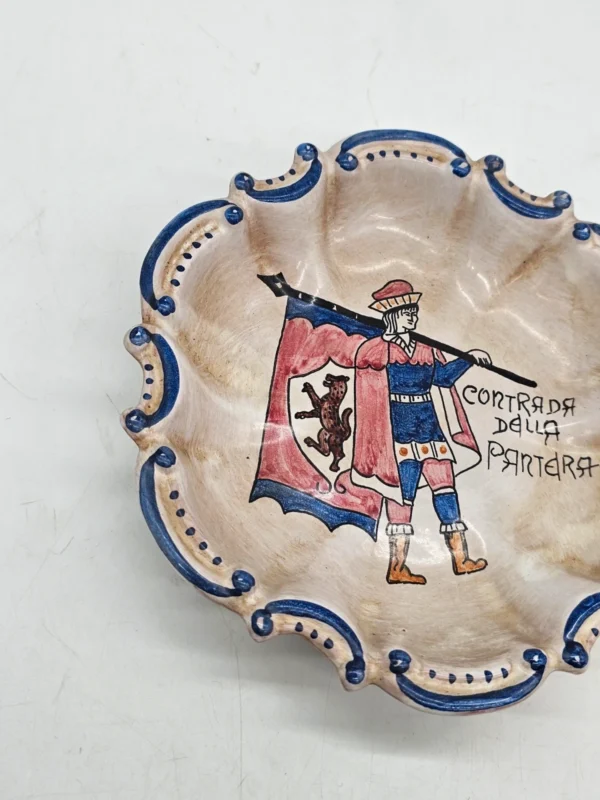 Dekoracyjny talerz ścienny C.A.F.F. Gubbio Italy ręcznie malowany Ø 19 cm