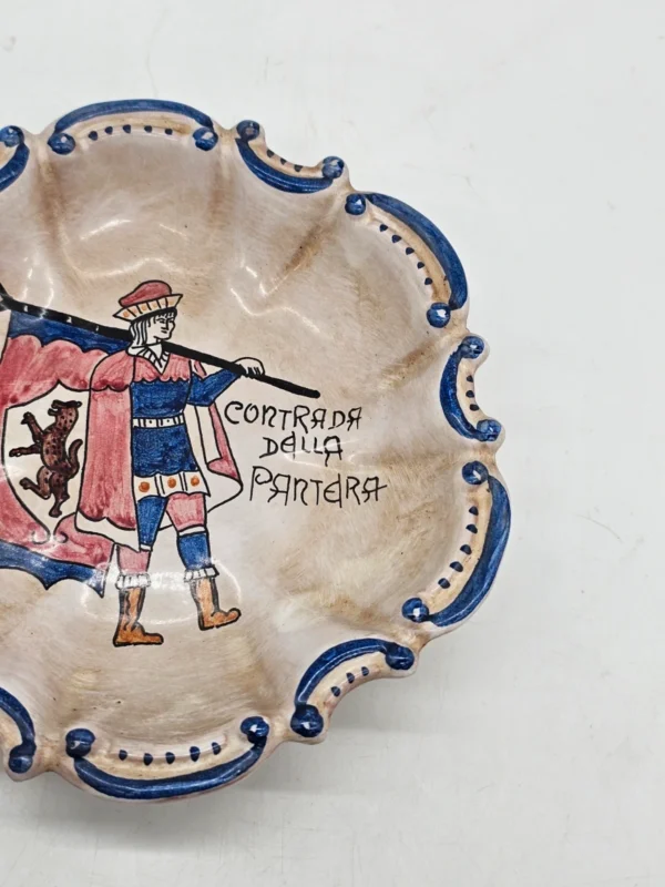 Dekoracyjny talerz ścienny C.A.F.F. Gubbio Italy ręcznie malowany Ø 19 cm
