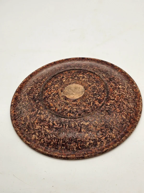 Niemiecka taca rustykalna z prasowanego drewna średnica 27 cm vintage