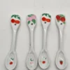 Zestaw 4 ceramicznych łyżeczek dekoracyjnych owoce 13 cm