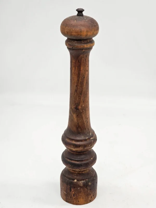 Duży drewniany stary młynek do pieprzu Made in Italy  vintage 39 cm
