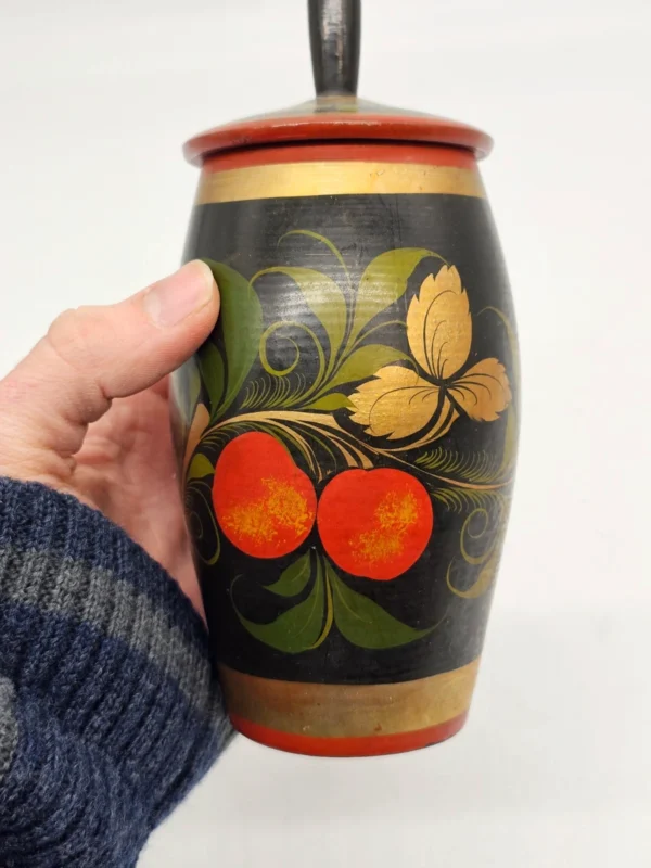 Rosyjski ręcznie malowany drewniany pojemnik z pokrywą 19 cm vintage