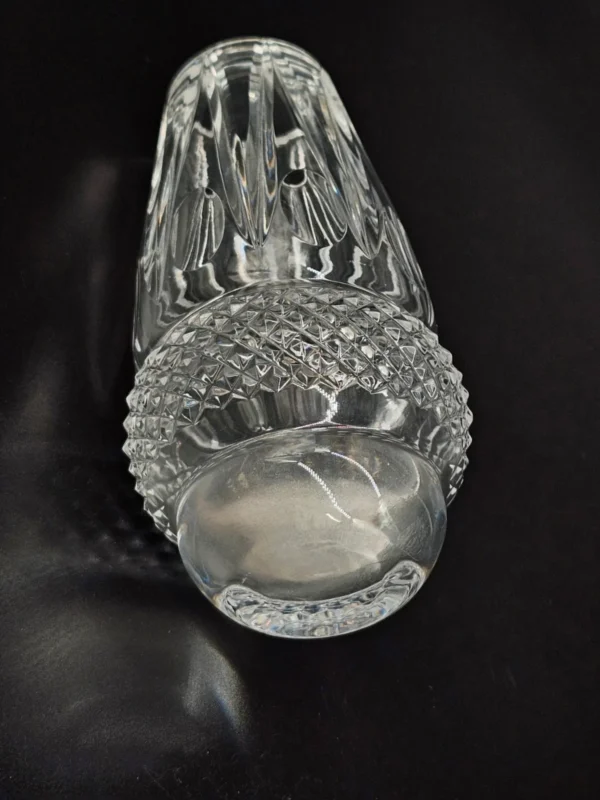 Wazon kryształowy Z dekoracyjnym szlifem, 18 cm – masywny I elegancki