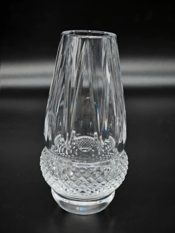 Wazon kryształowy Z dekoracyjnym szlifem, 18 cm – masywny I elegancki