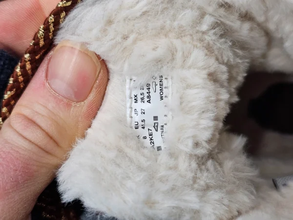 Buty zimowe damskie Timberland ocieplane wkładka 26,5 cm rozmiar 41,5