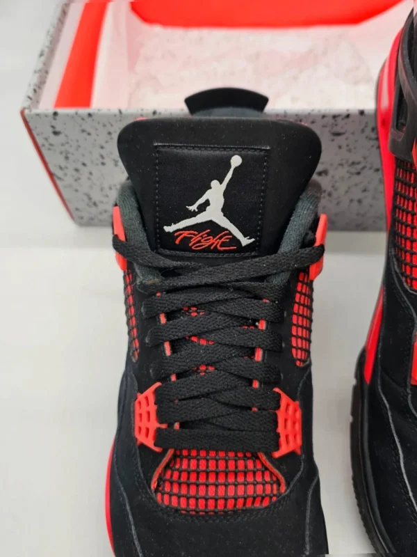 Nike Air Jordan 4 Retro Red thunder size 44 eu