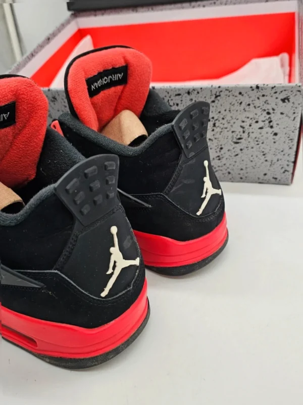 Nike Air Jordan 4 Retro Red thunder size 44 eu