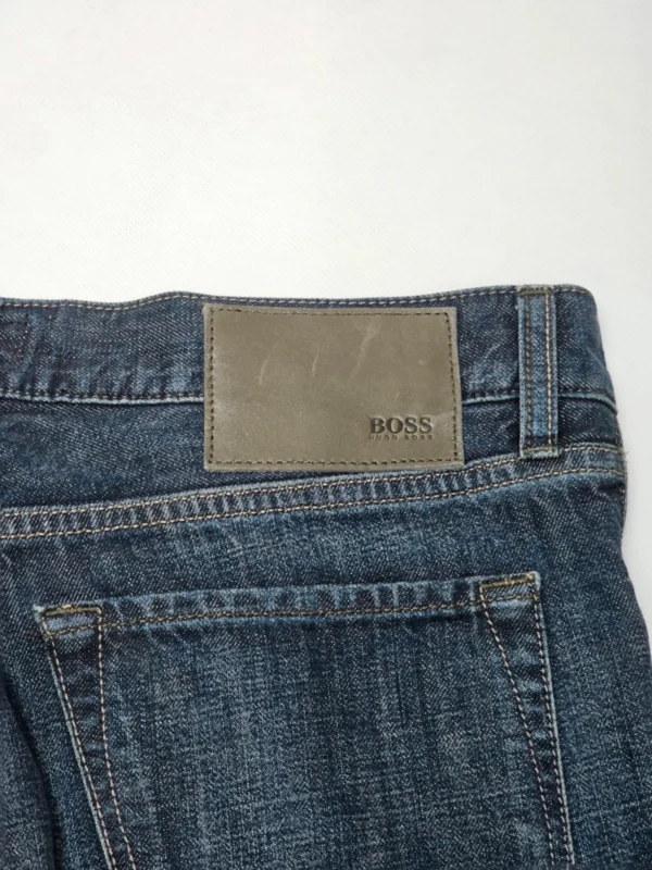 Spodnie męskie jeansy Hugo Boss 31/32 – Klasyczny fason, świetna jakość