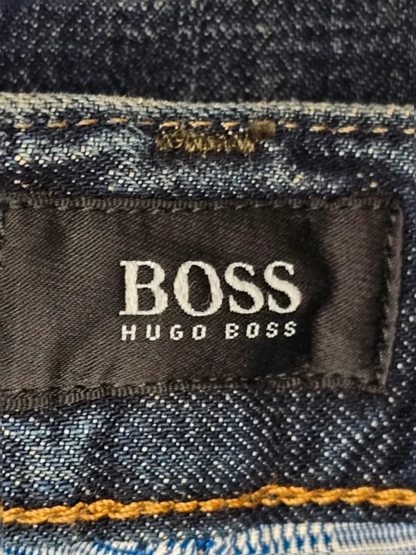 Spodnie męskie jeansy Hugo Boss 31/32 – Klasyczny fason, świetna jakość