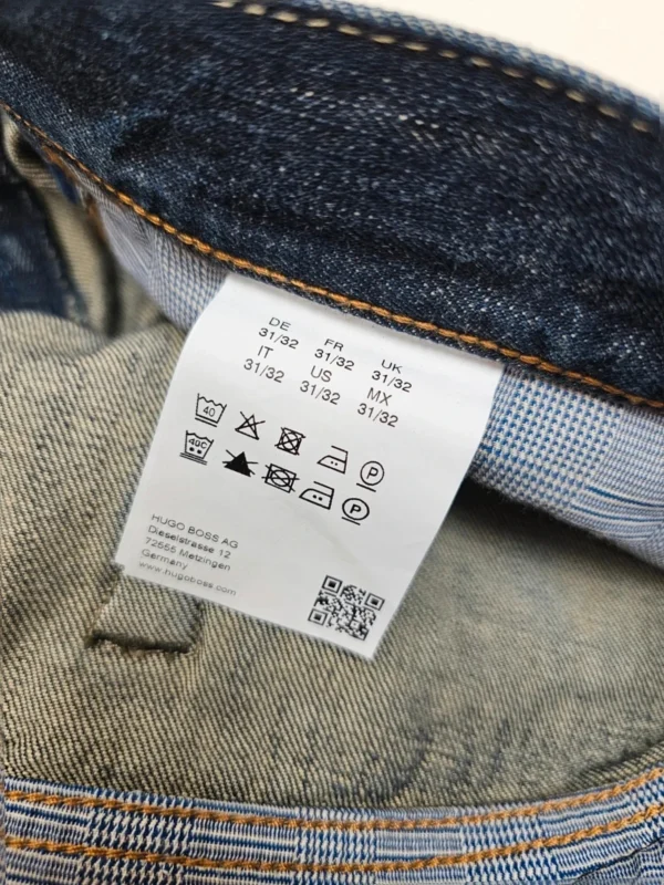 Spodnie męskie jeansy Hugo Boss 31/32 – Klasyczny fason, świetna jakość
