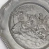 Stara patera myśliwska 22 cm relief jeździec dzik pies metal sygnowana