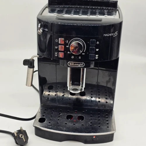 Ekspres automatyczny DeLonghi Magnifica S ECAM 21.116.B na ziarna 15 bar