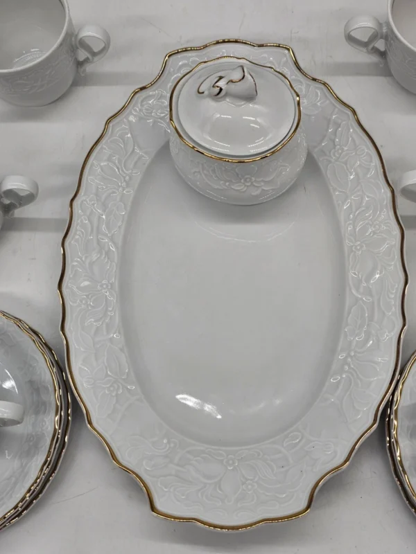 Mitterteich Bavaria Princess Gold serwis kawowy 6 osób biała porcelana złocona