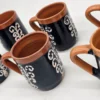 kubki ceramiczne folk czarne ręcznie zdobione 6 szt