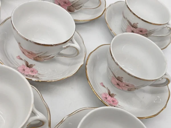 Porcelana Bavaria Schumann serwis kawowy kwiaty złocenia 9 filiżanek dzbanek cukiernica mlecznik