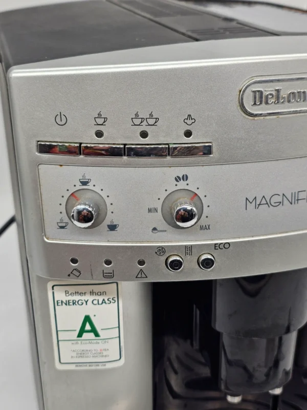 DeLonghi Magnifica ESAM3200 S automatyczny ekspres do kawy 15 bar