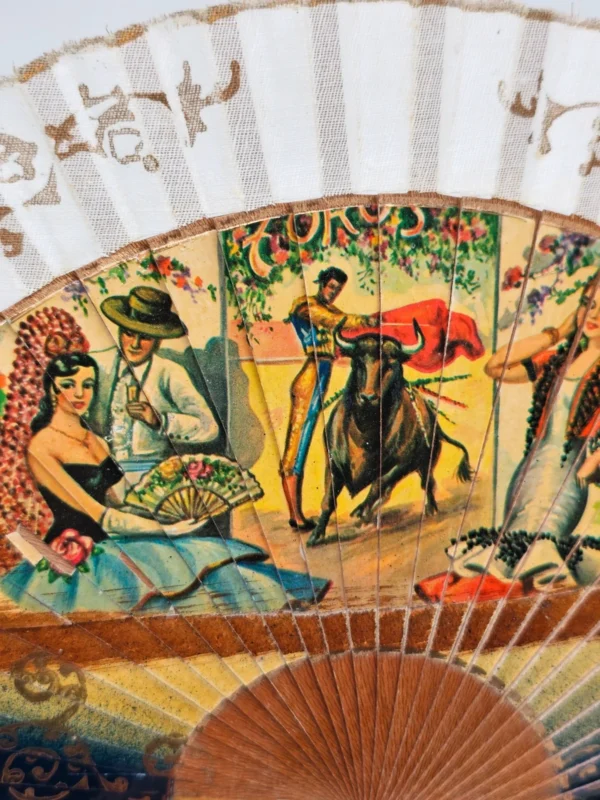 Wachlarz hiszpański pamiątkowy Corrida Flamenco 33 × 19 cm