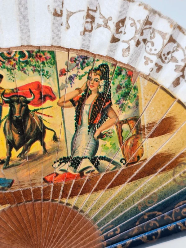 Wachlarz hiszpański pamiątkowy Corrida Flamenco 33 × 19 cm