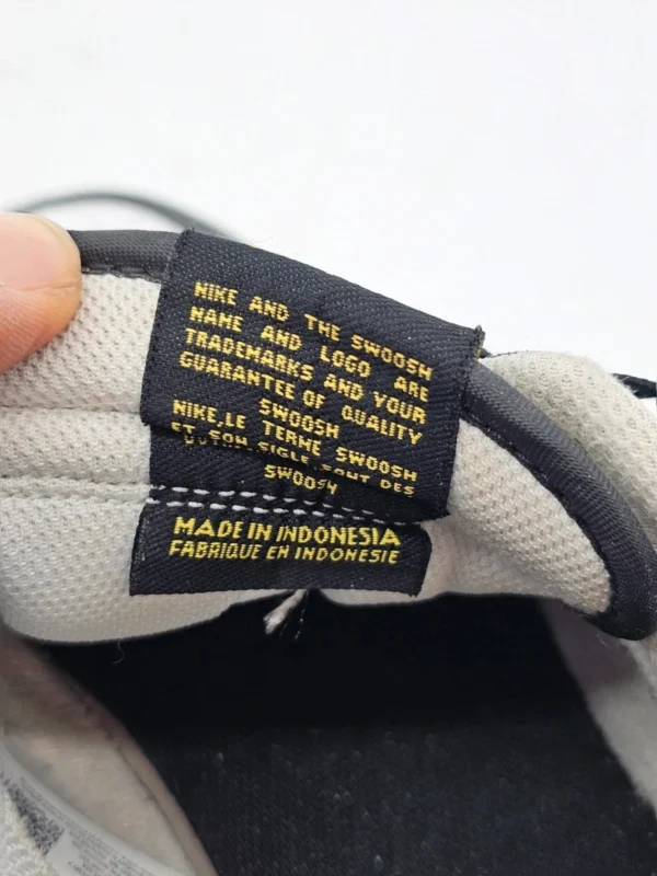Nike Dunk Low Czarno białe zółty swoosh EUR 42 oryginalne