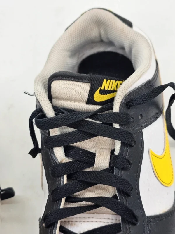 Nike Dunk Low Czarno białe zółty swoosh EUR 42 oryginalne
