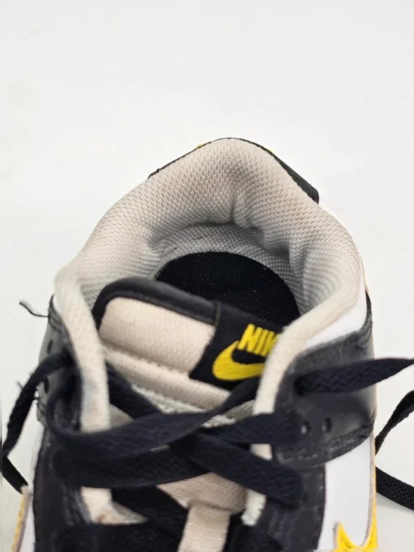 Nike Dunk Low Czarno białe zółty swoosh EUR 42 oryginalne