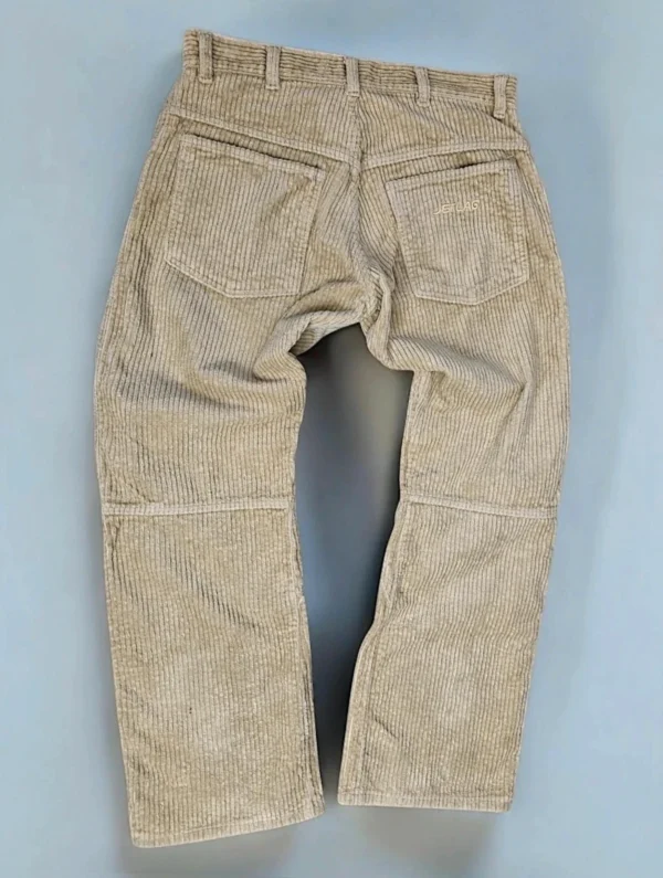 Kod:200 spodnie sztruksowe jetlag, Size 32/30, polar bear, 100%cotton