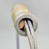 Koszyk wiklinowy z metalowym stelażem i ceramicznymi cytrynami
