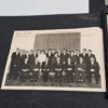 Zestaw starych fotografii czarno białych 3 szt oraz obrazek w ramce