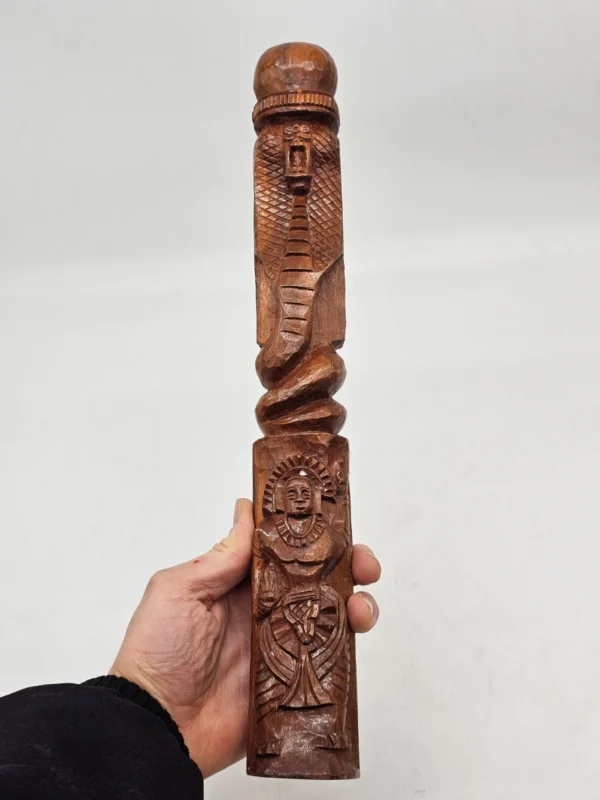 Haitański zestaw rytualny Totem i Grzechotka 40 cm Rękodzieło Drewno