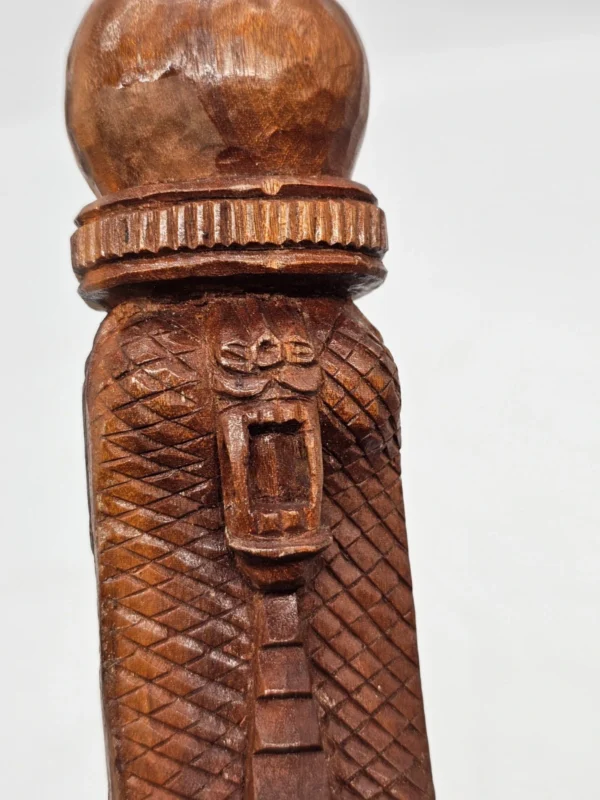 Haitański zestaw rytualny Totem i Grzechotka 40 cm Rękodzieło Drewno