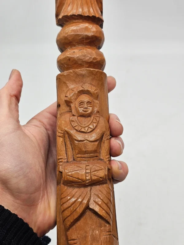 Haitański zestaw rytualny Totem i Grzechotka 40 cm Rękodzieło Drewno