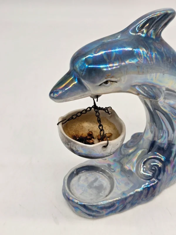 Kominek zapachowy delfin perłowa ceramika 18 cm