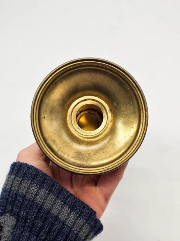 Świecznik metalowy grawerowany vintage 13 cm