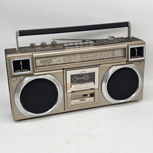 MBO Roger 4000 radiomagnetofon 4 pasma West Germany