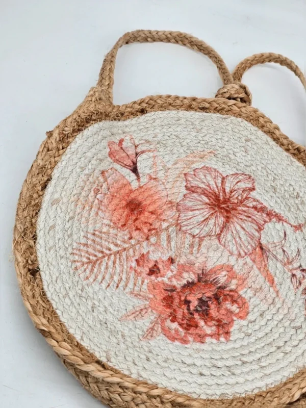 Torba pleciona depot jutowa z kwiatowym nadrukiem okrągła 40 cm