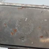 Szkatułka metalowa Na datki Klann Quality Germany czerwona retro 16 cm