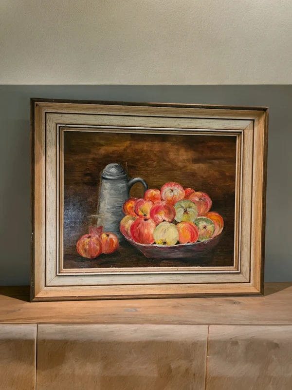 Obraz olejny martwa natura z jabłkami dzbanek ręcznie malowany rama drewniana 47x57 cm