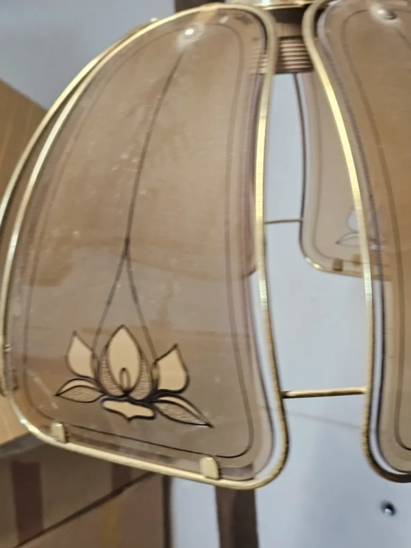 Lampa wisząca Massive vintage dymione szkło kwiat lotosu 59 cm
