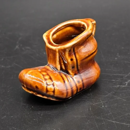 Miniaturowy But ceramiczny Fackelmann – brązowe szkliwo retro